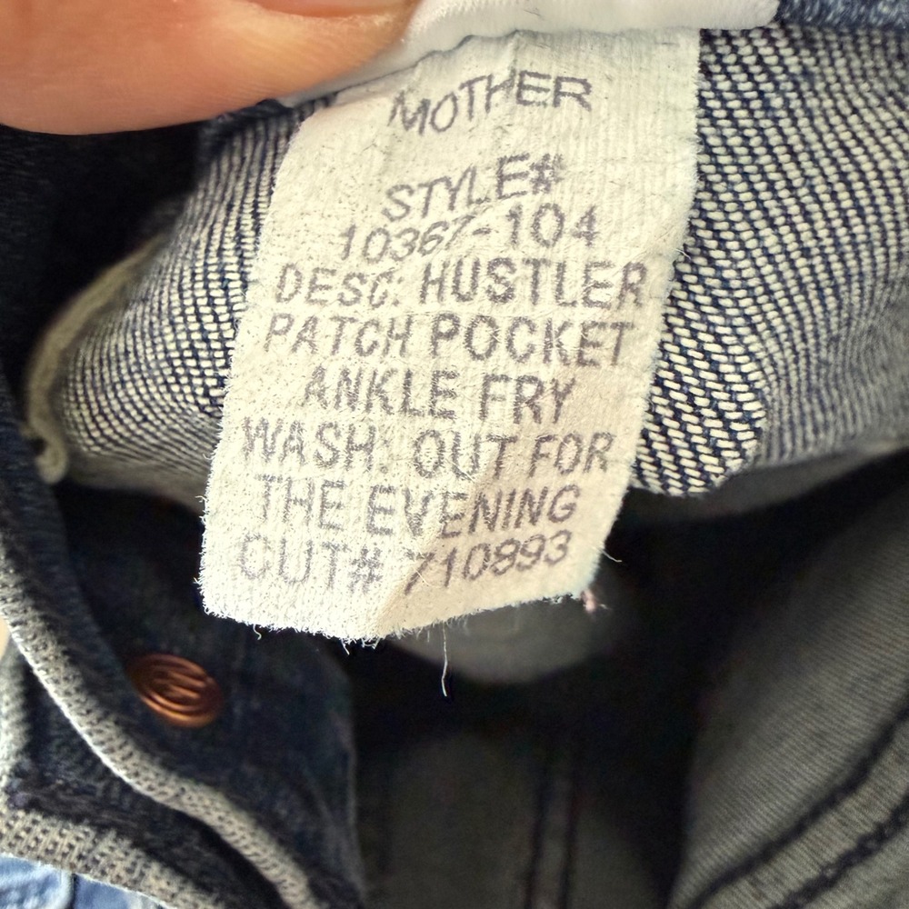 MOTHER Hustler Patch Pocket Ankle Fray Jeans in Out For The Evening Size 25 - Picture 12 of 13